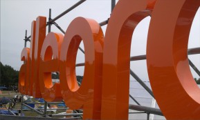 logo litery przestrzenne allegro