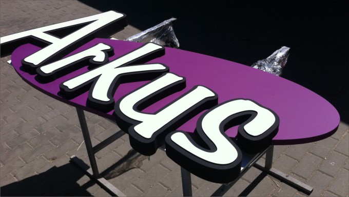 kolor w reklamie arkus